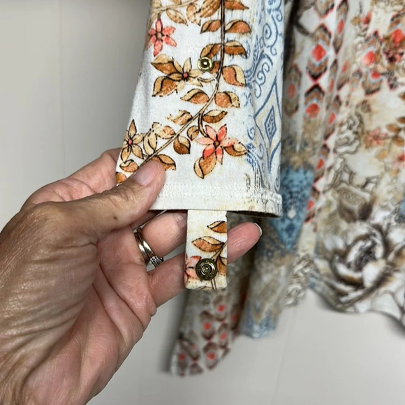 Chico’s Zenergy Tunic Top Sz2 - Picture 3 of 9